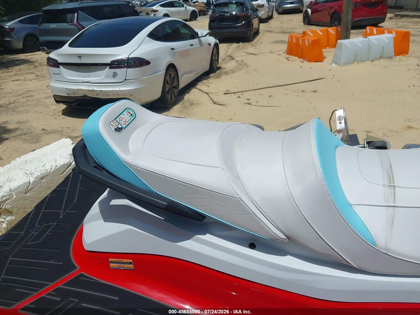 2025 YAMAHA WAVERUNNER auction photo 8