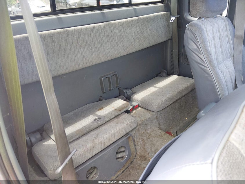 1999 TOYOTA TACOMA auction photo 8