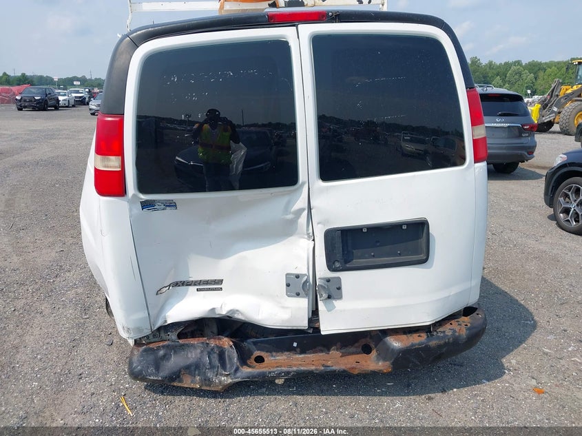 2014 CHEVROLET EXPRESS 1500 auction photo 6