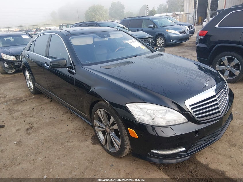 2013 Mercedes-Benz S 550 4 Matic