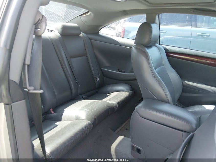 2004 TOYOTA CAMRY SOLARA auction photo 8