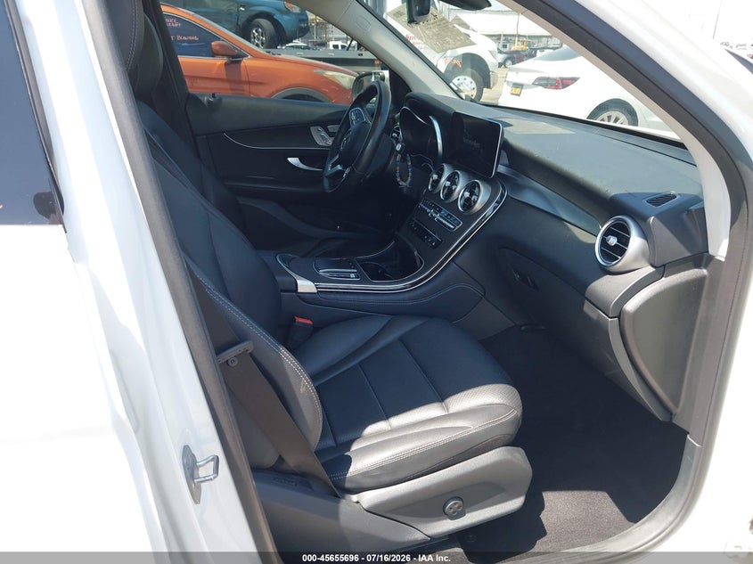 2021 Mercedes-Benz Glc 300 Suv VIN: W1N0G8DBXMV265077 Lot: 45655696