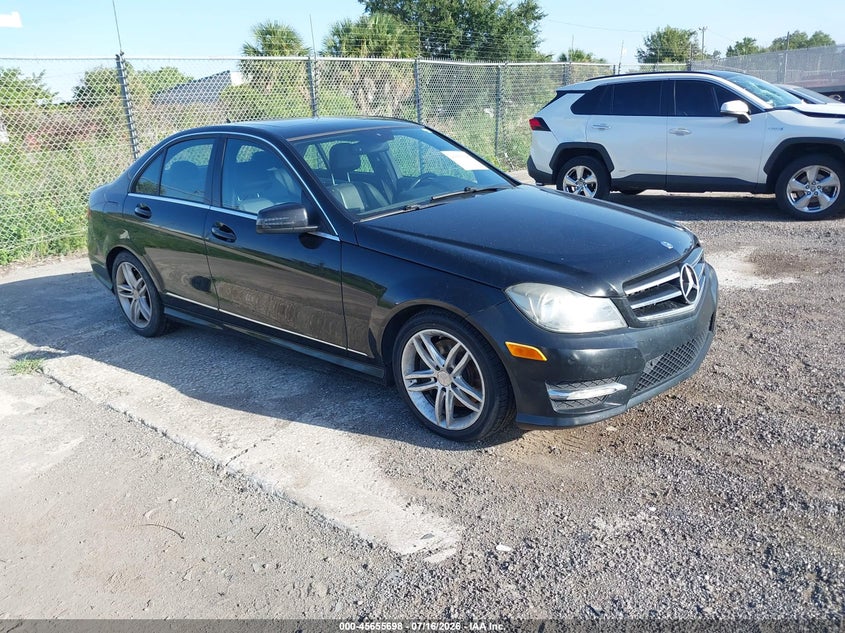 2014 Mercedes-Benz C 300 Sport 4Matic