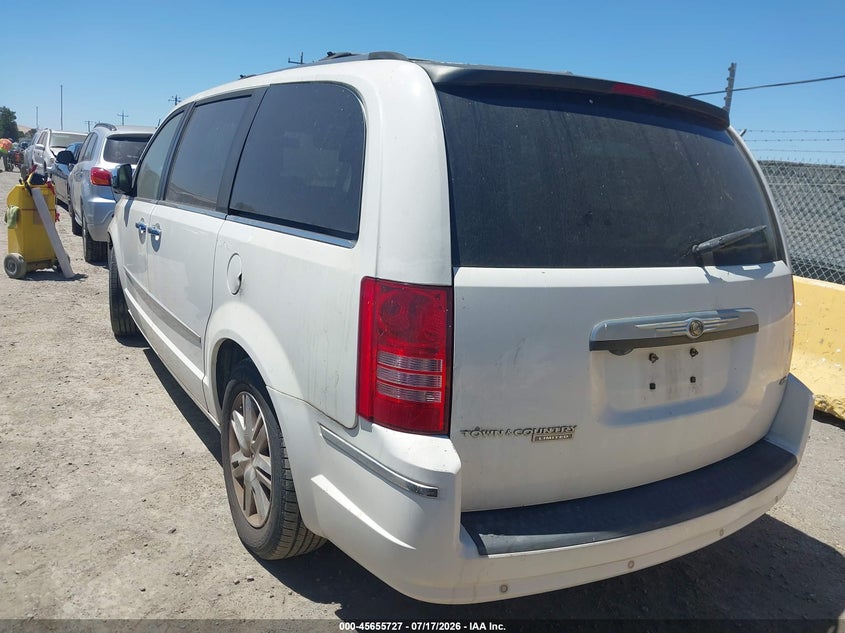 2008 CHRYSLER TOWN & COUNTRY auction photo 3