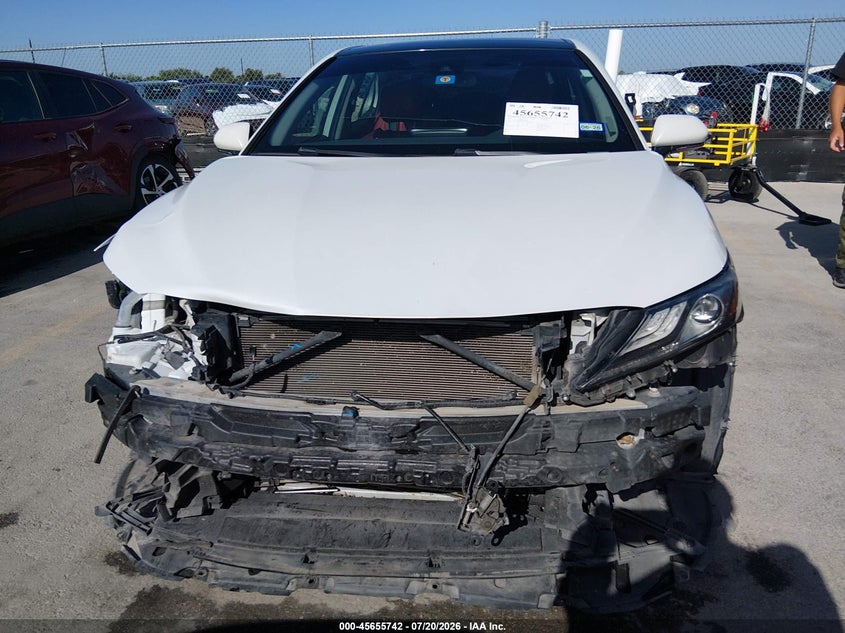 2021 TOYOTA CAMRY auction photo 6