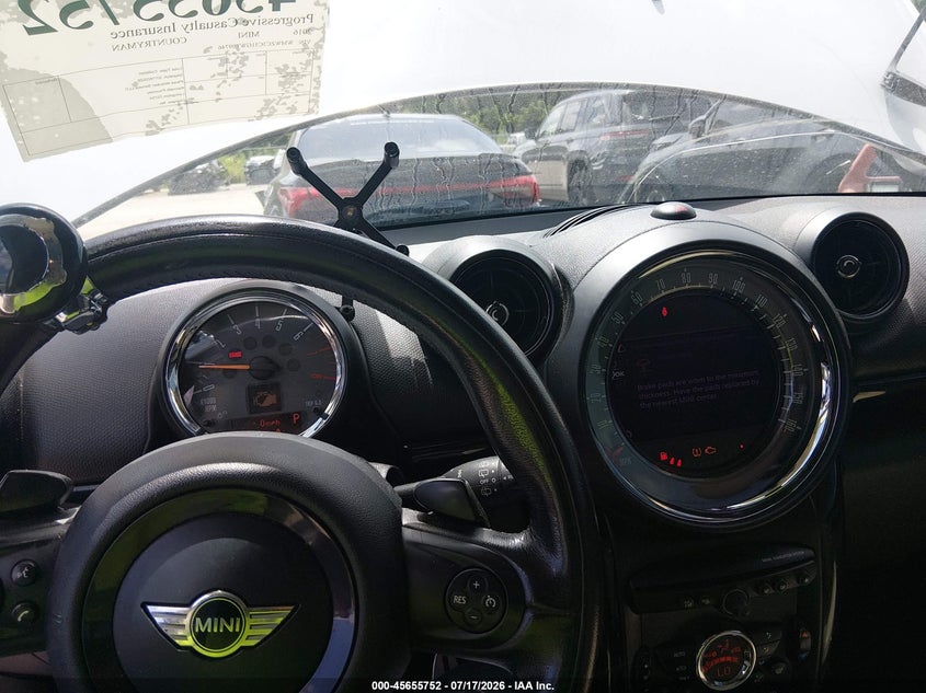 2016 MINI COUNTRYMAN auction photo 7