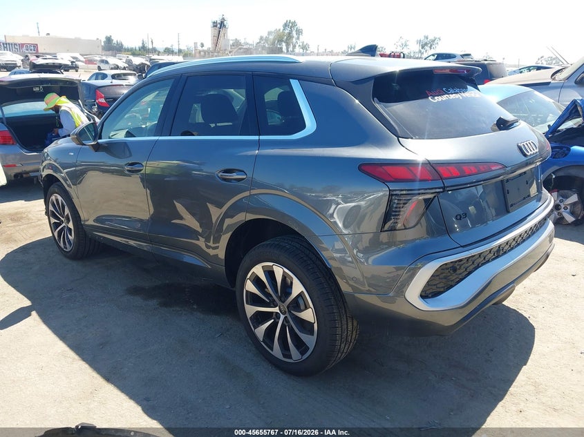 Vin: wa1abcfj2t1022882, lot: 46154322, audi q3 tfsi quattro s tronic 20263