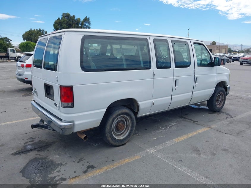2008 FORD E-350 SUPER DUTY auction photo 4
