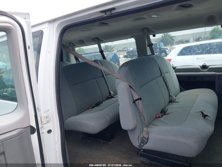 2008 FORD E-350 SUPER DUTY auction photo 8