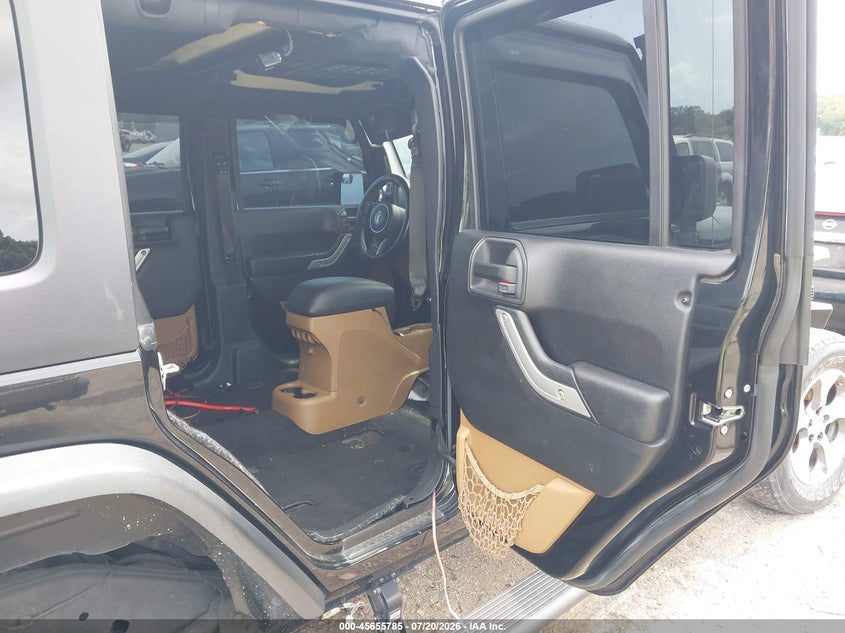2016 Jeep Wrangler Unlimited Sahara VIN: 1C4HJWEG4GL239892 Lot: 45655785
