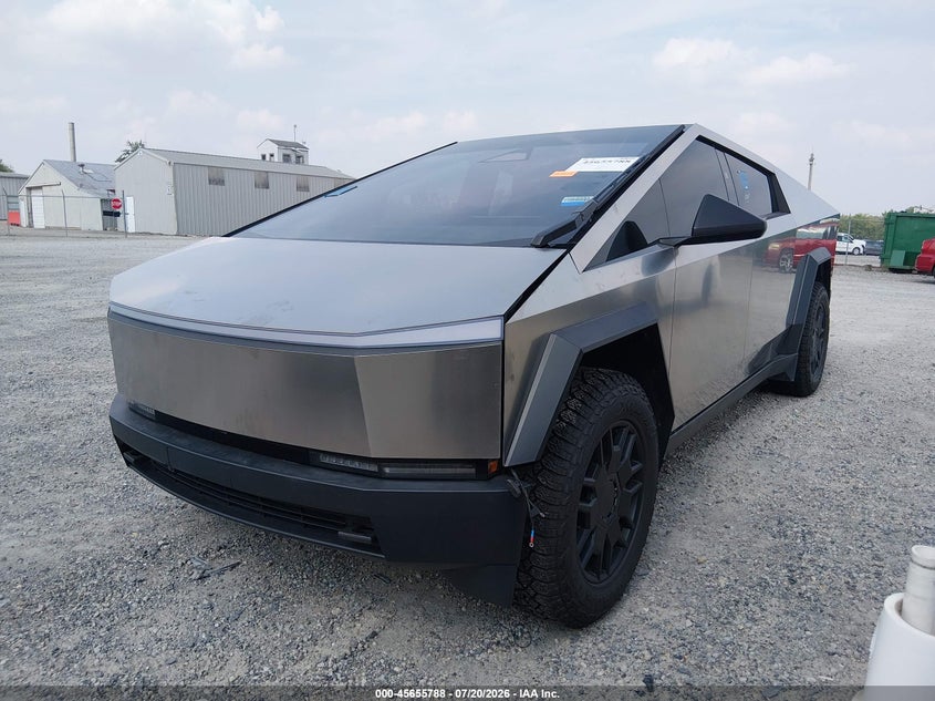 2024 Tesla Cybertruck All-Wheel Drive VIN: 7G2CEHED2RA016671 Lot: 45655788