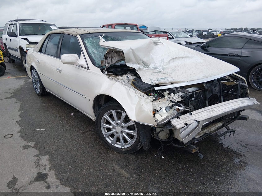 2009 CADILLAC DTS 1SD