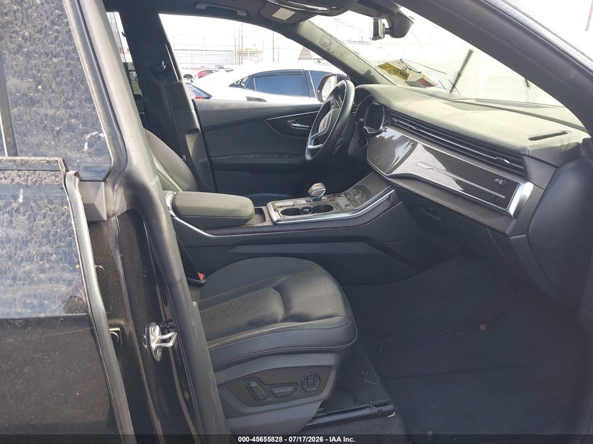 2021 AUDI Q8 auction photo 5