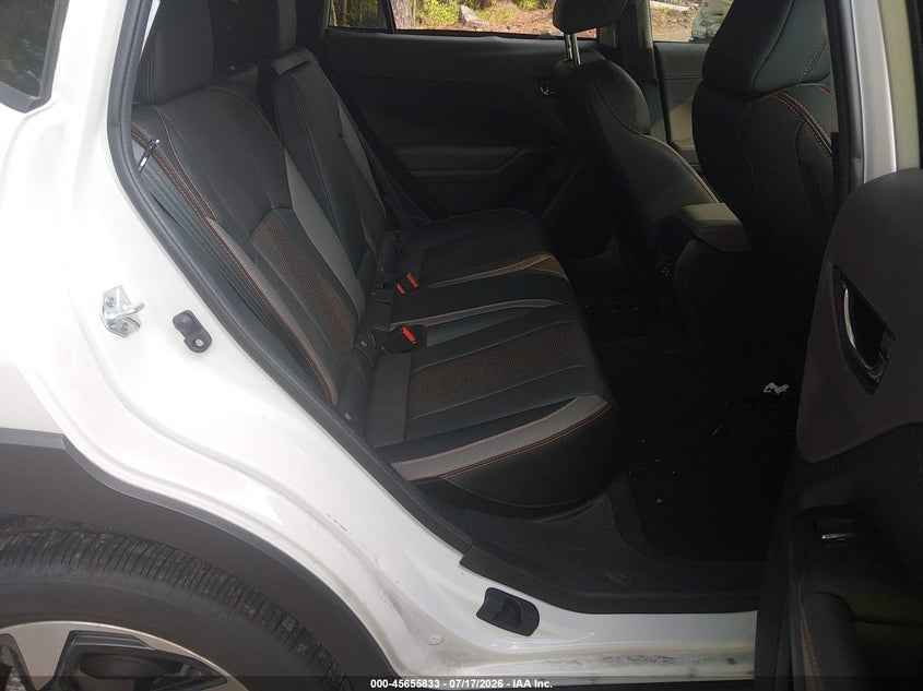 2025 SUBARU CROSSTREK auction photo 8