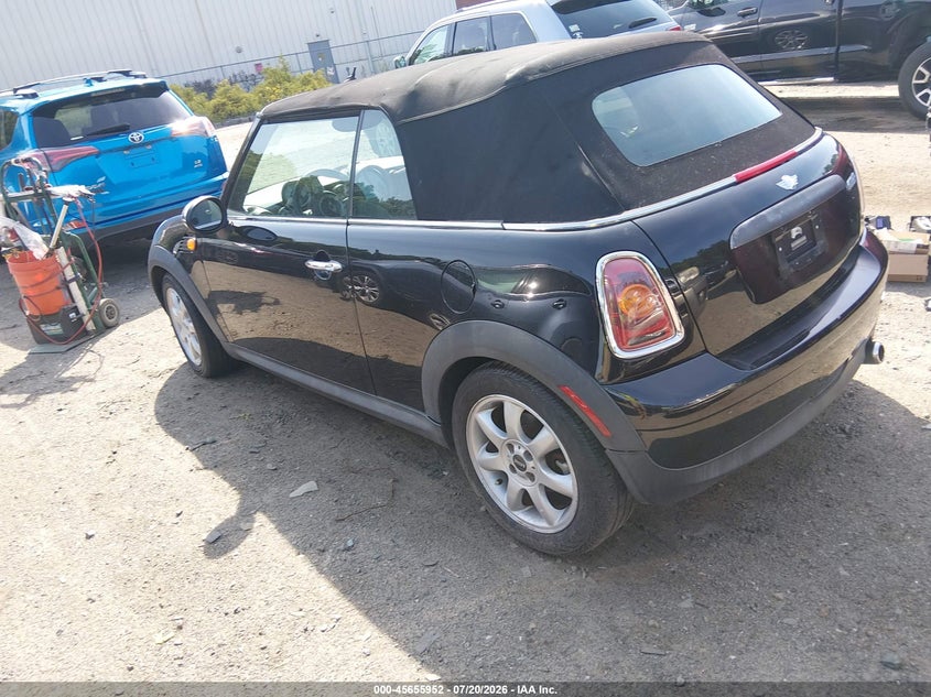 2010 MINI COOPER auction photo 3