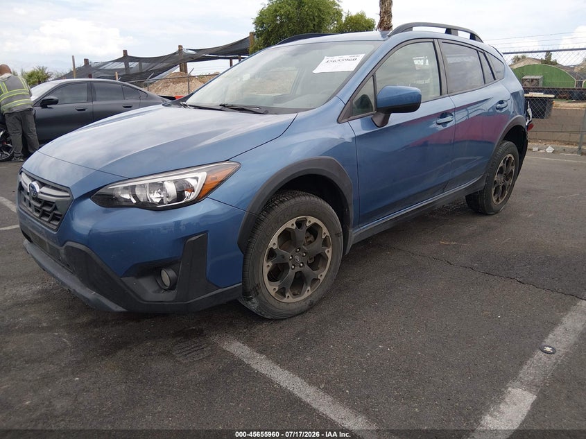 2021 SUBARU CROSSTREK auction photo 2