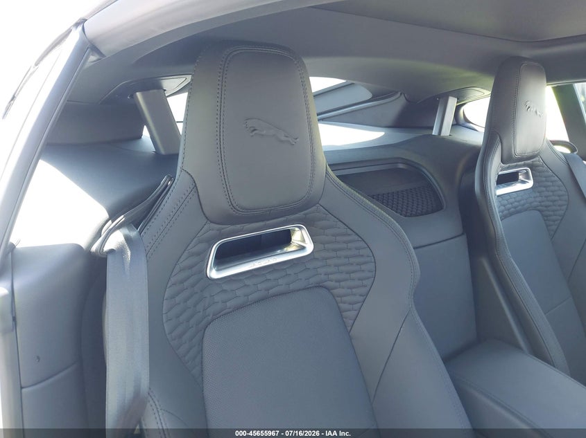 2024 JAGUAR F-TYPE auction photo 8