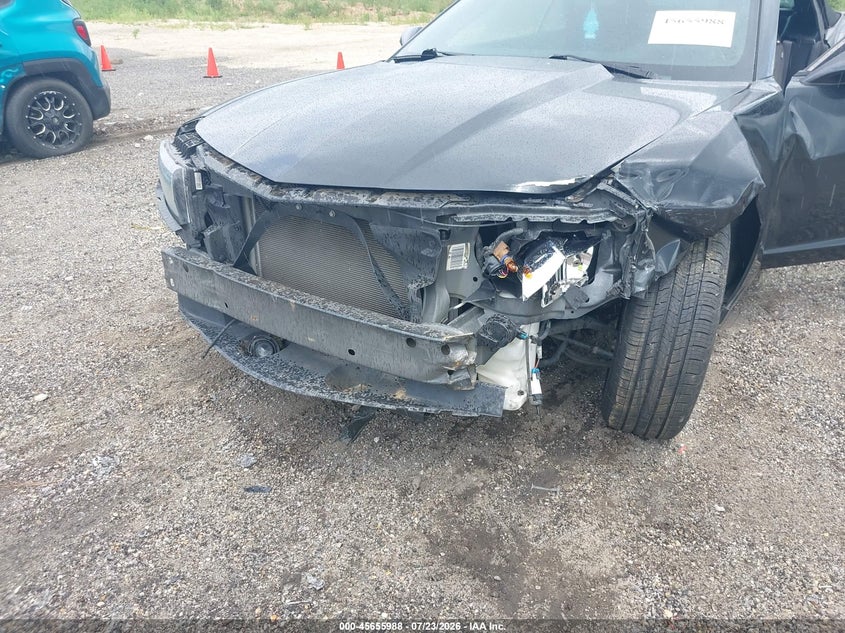 2015 CHEVROLET CAMARO auction photo 6