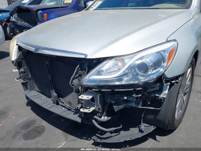 2012 Hyundai Genesis 3.8 VIN: KMHGC4DD7CU202093 Lot: 45656118