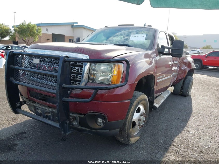 2014 GMC SIERRA 3500HD auction photo 2