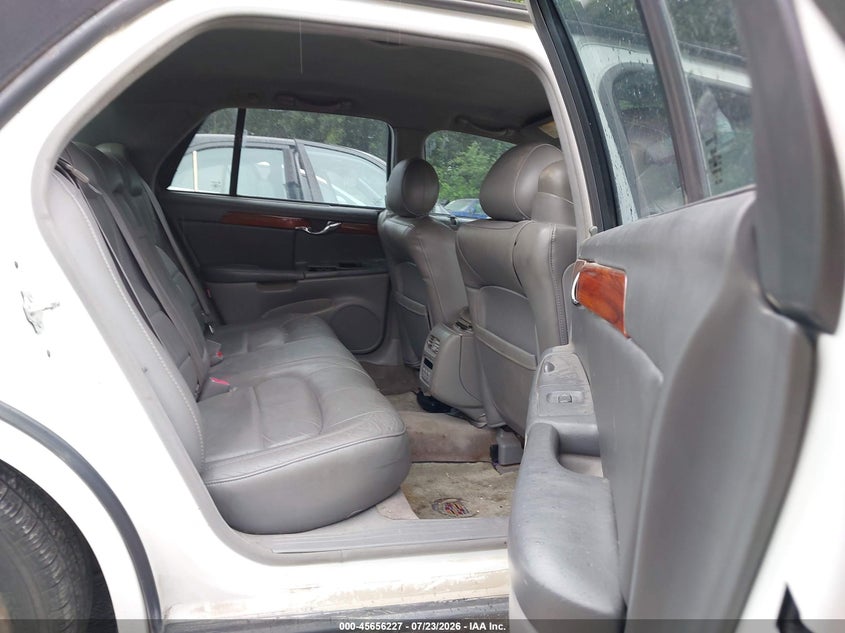 2005 CADILLAC DEVILLE auction photo 8