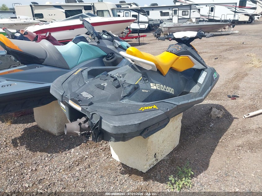 2019 SEADOO SPARK auction photo 4