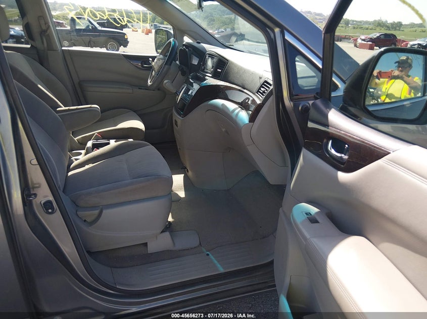 2015 NISSAN QUEST auction photo 5