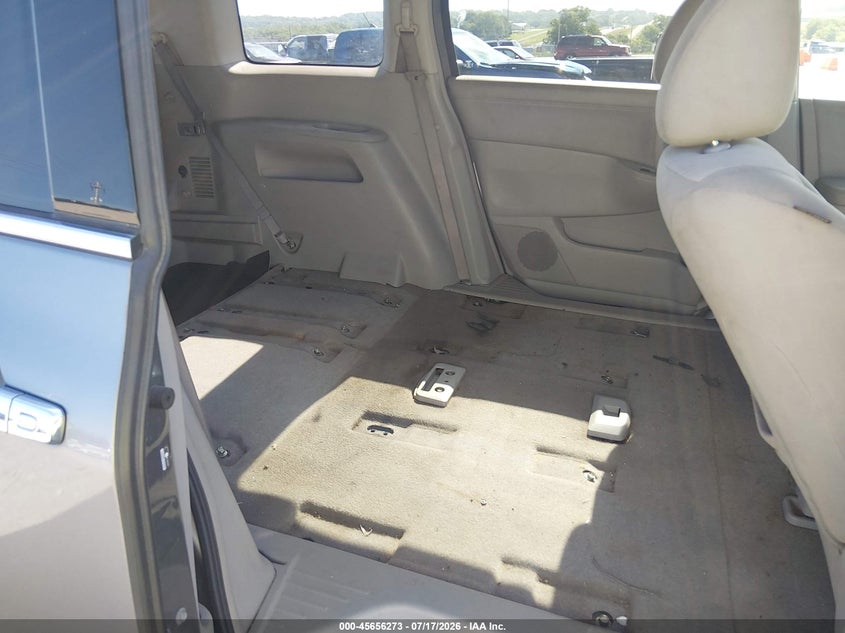 2015 NISSAN QUEST auction photo 8