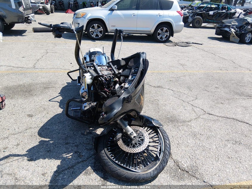 2014 HARLEY-DAVIDSON FLHX auction photo 5