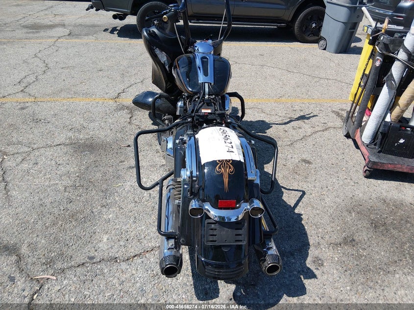 2014 HARLEY-DAVIDSON FLHX auction photo 6