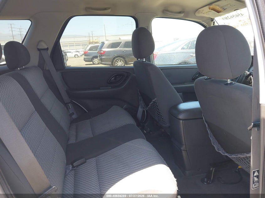 2003 FORD ESCAPE auction photo 8