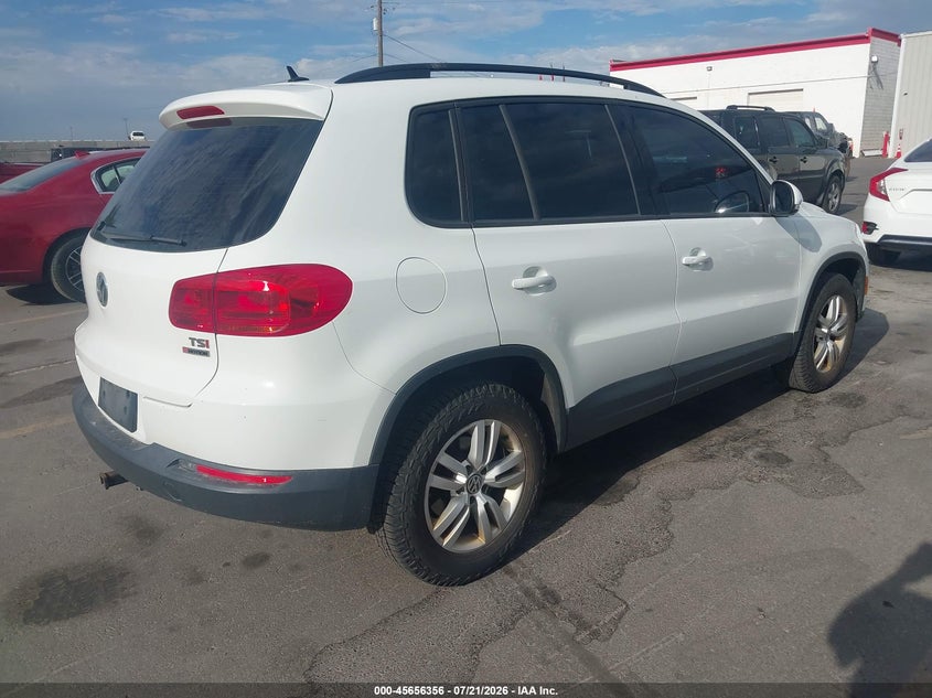 2016 VOLKSWAGEN TIGUAN auction photo 4