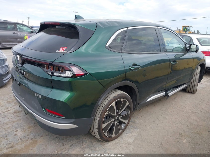 2024 VINFAST VF 8 auction photo 4