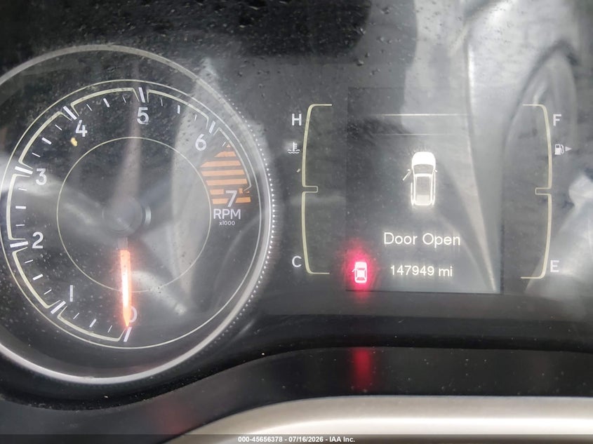 2016 JEEP CHEROKEE auction photo 7
