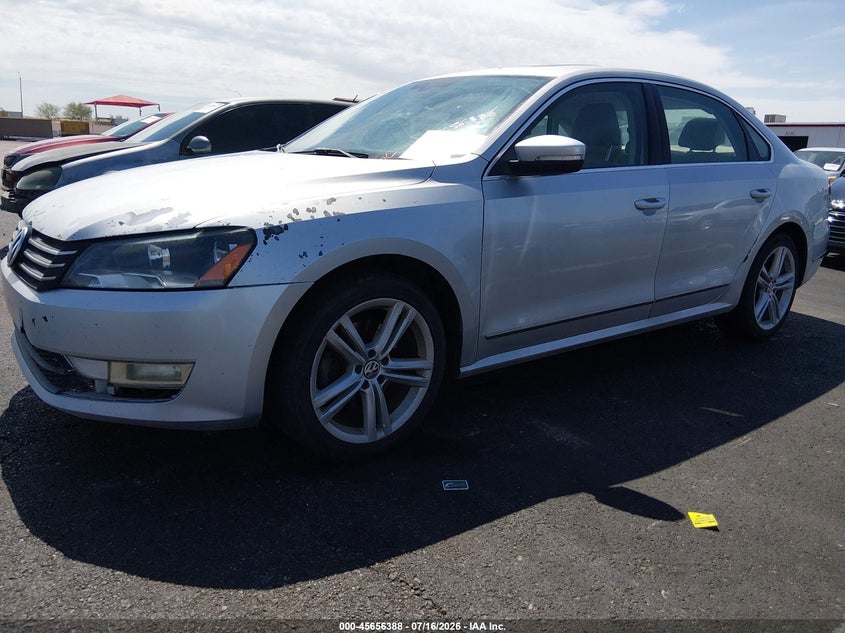 2014 Volkswagen Passat 2.0l Tdi Se 1VWBN7A33EC098360 photo 1
