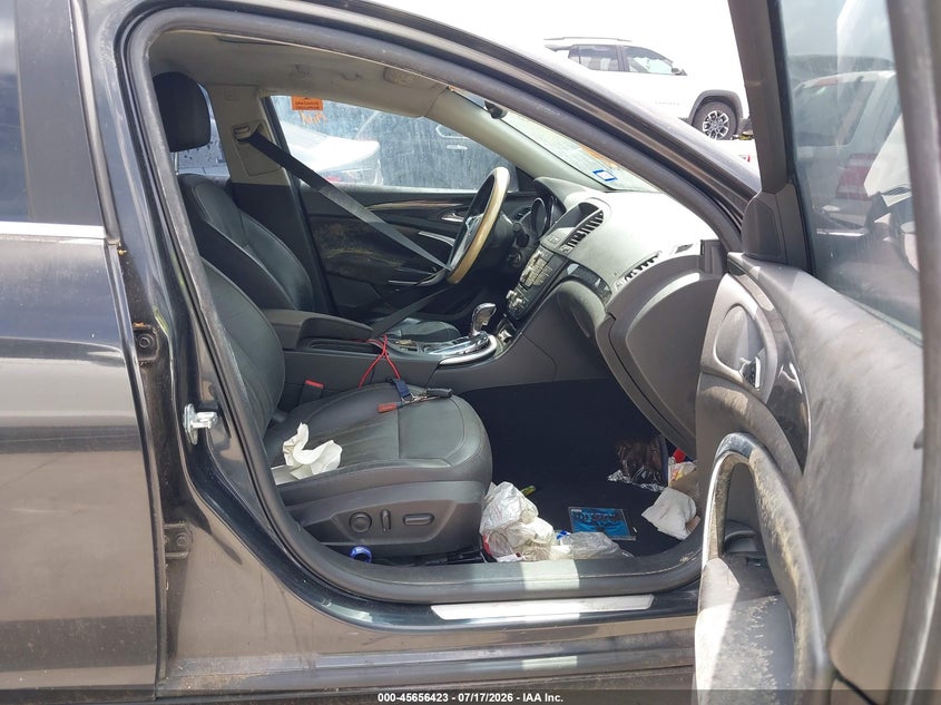 2011 BUICK REGAL auction photo 5