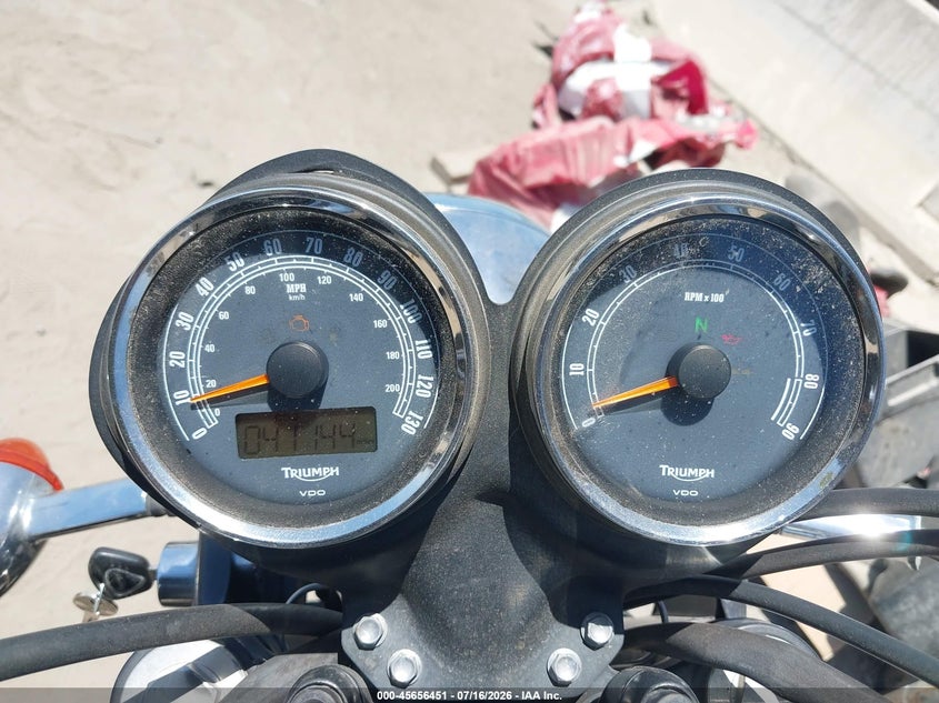 2013 TRIUMPH MOTORCYCLE BONNEVILLE auction photo 7