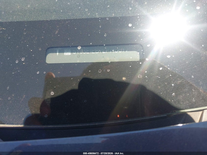 TESLA MODEL 3 - zdjęcie 9