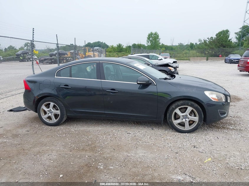 2012 Volvo S60 T5/T5 W/Moonroof VIN: YV1622FS1C2109966 Lot: 45656580