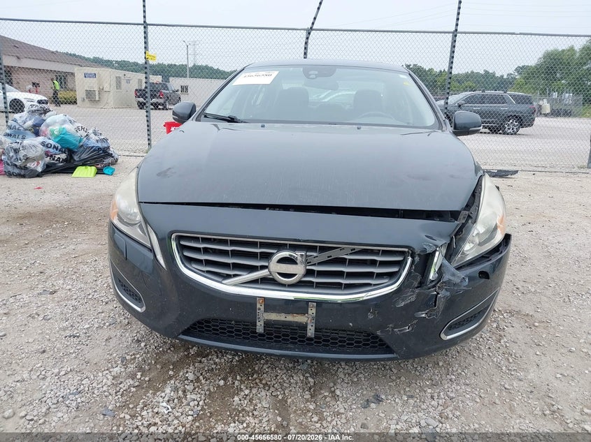 2012 Volvo S60 T5/T5 W/Moonroof VIN: YV1622FS1C2109966 Lot: 45656580