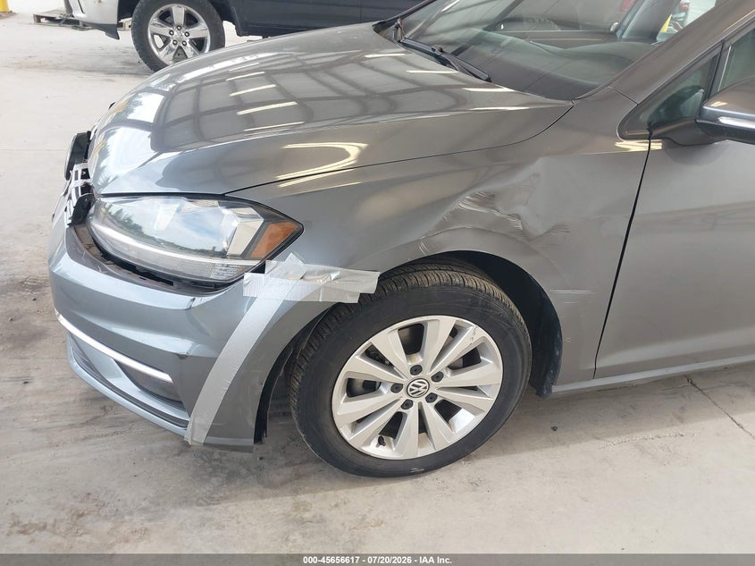 2019 Volkswagen Golf 1.4T S/1.4T Se VIN: 3VWG57AUXKM010655 Lot: 45656617