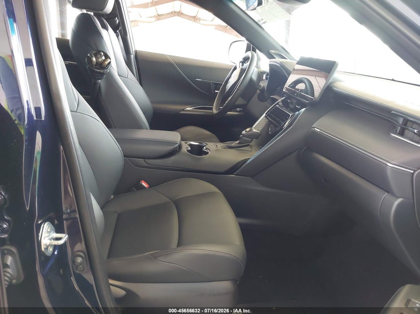 2024 TOYOTA VENZA auction photo 5