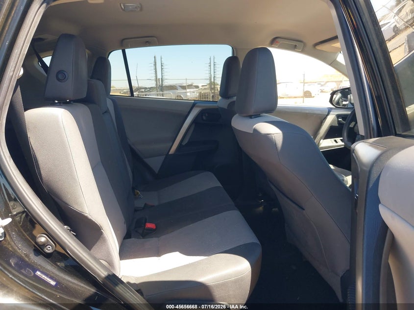 AtlanticExpress - Toyota RAV4