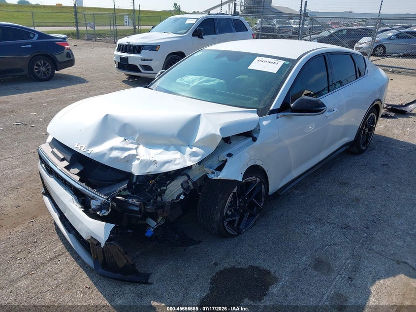 Vin: 3kpfw4dexte271729, lot: 46155240, kia k4 gt-line 20262