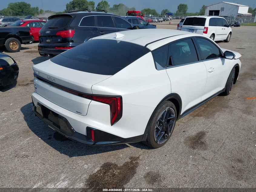 Vin: 3kpfw4dexte271729, lot: 46155240, kia k4 gt-line 20264