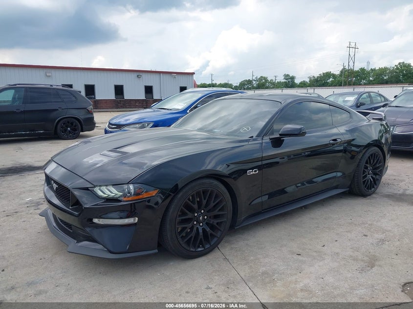 2018 Ford Mustang, Normal Wear & Tear, IAAI, VIN 1FA6P8CFXJ5108592 — photo 2