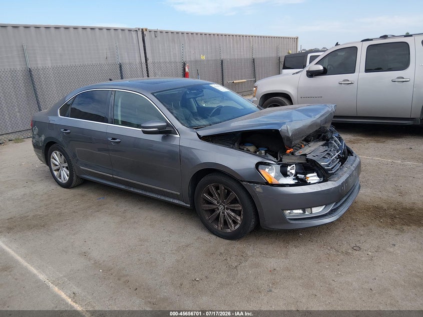2013 Volkswagen Passat 2.5L Sel Premium VIN: 1VWCP7A34DC053649 Lot: 45656701