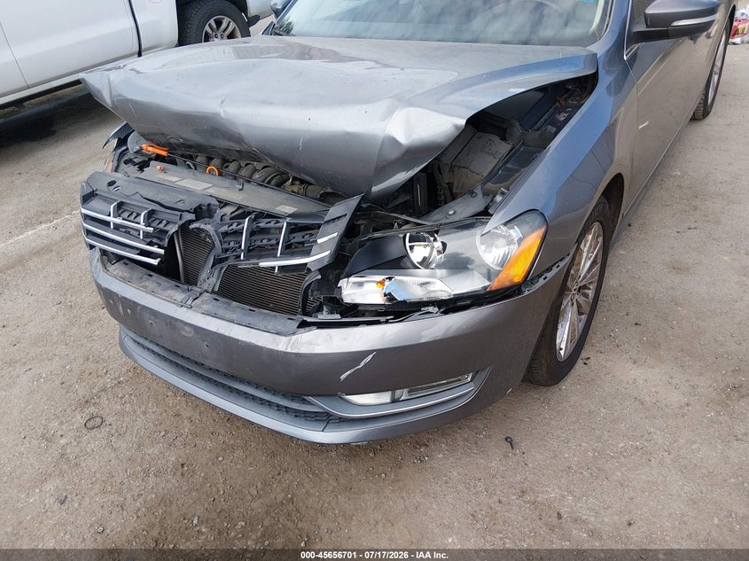 2013 Volkswagen Passat 2.5L Sel Premium VIN: 1VWCP7A34DC053649 Lot: 45656701