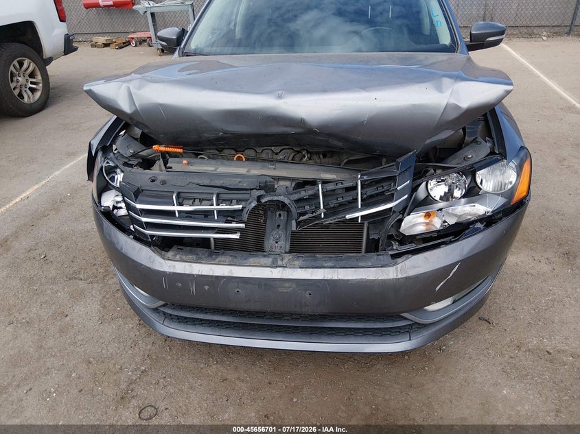2013 Volkswagen Passat 2.5L Sel Premium VIN: 1VWCP7A34DC053649 Lot: 45656701
