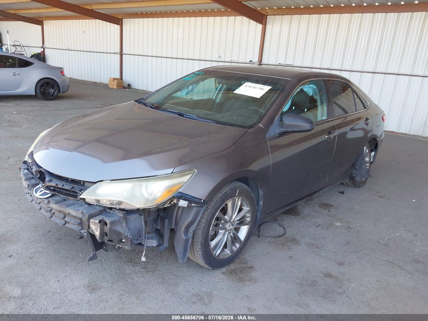 2015 TOYOTA CAMRY auction photo 2